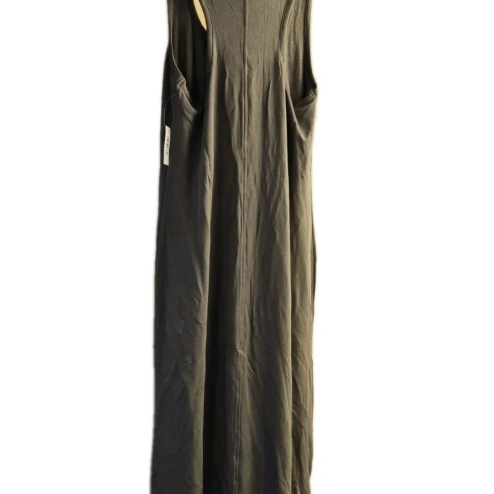 Sleeveless Green Maxi Dress